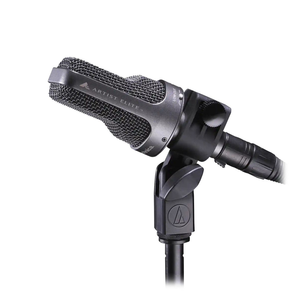 AE3000